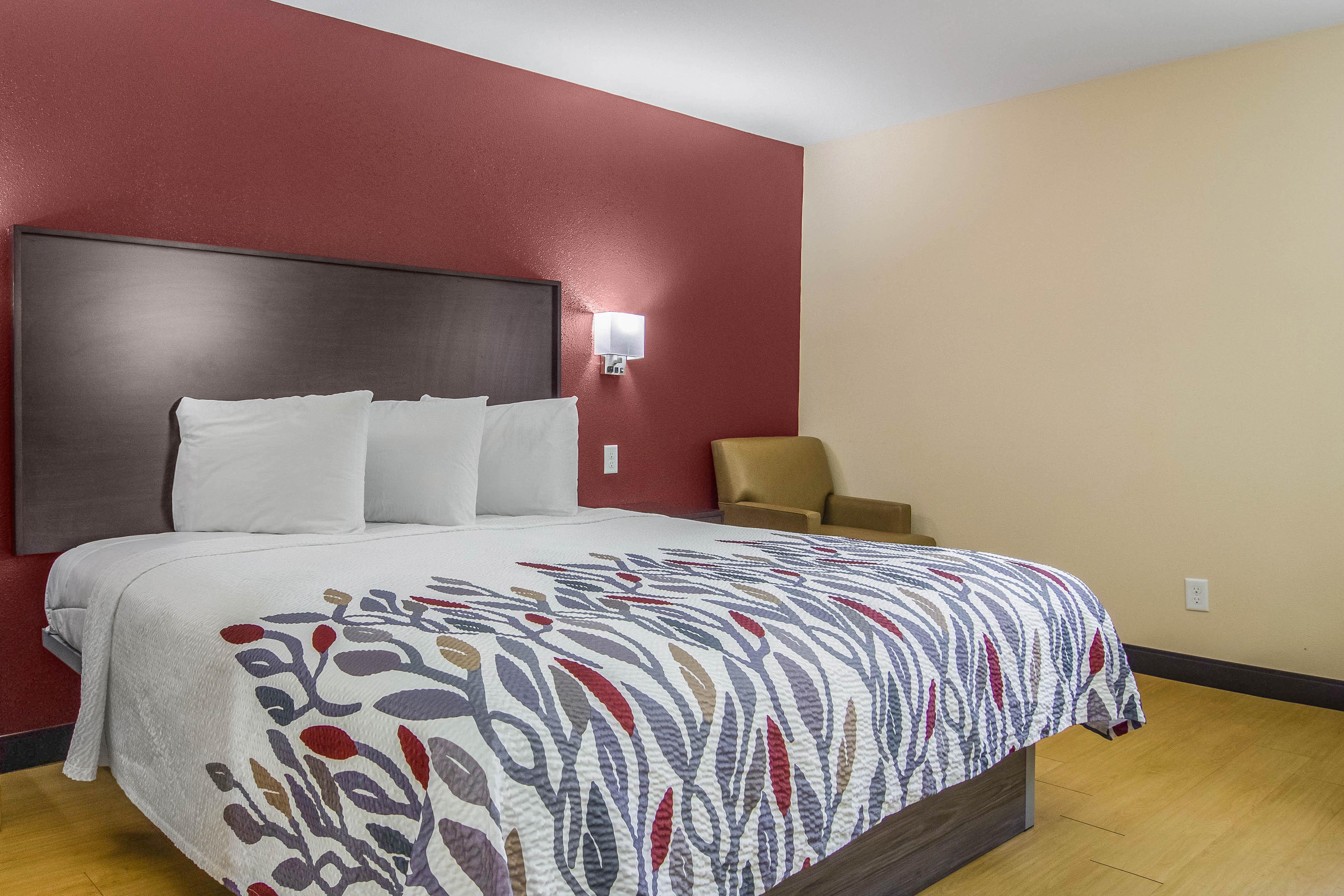 Red Roof Inn פריסברג מראה חיצוני תמונה