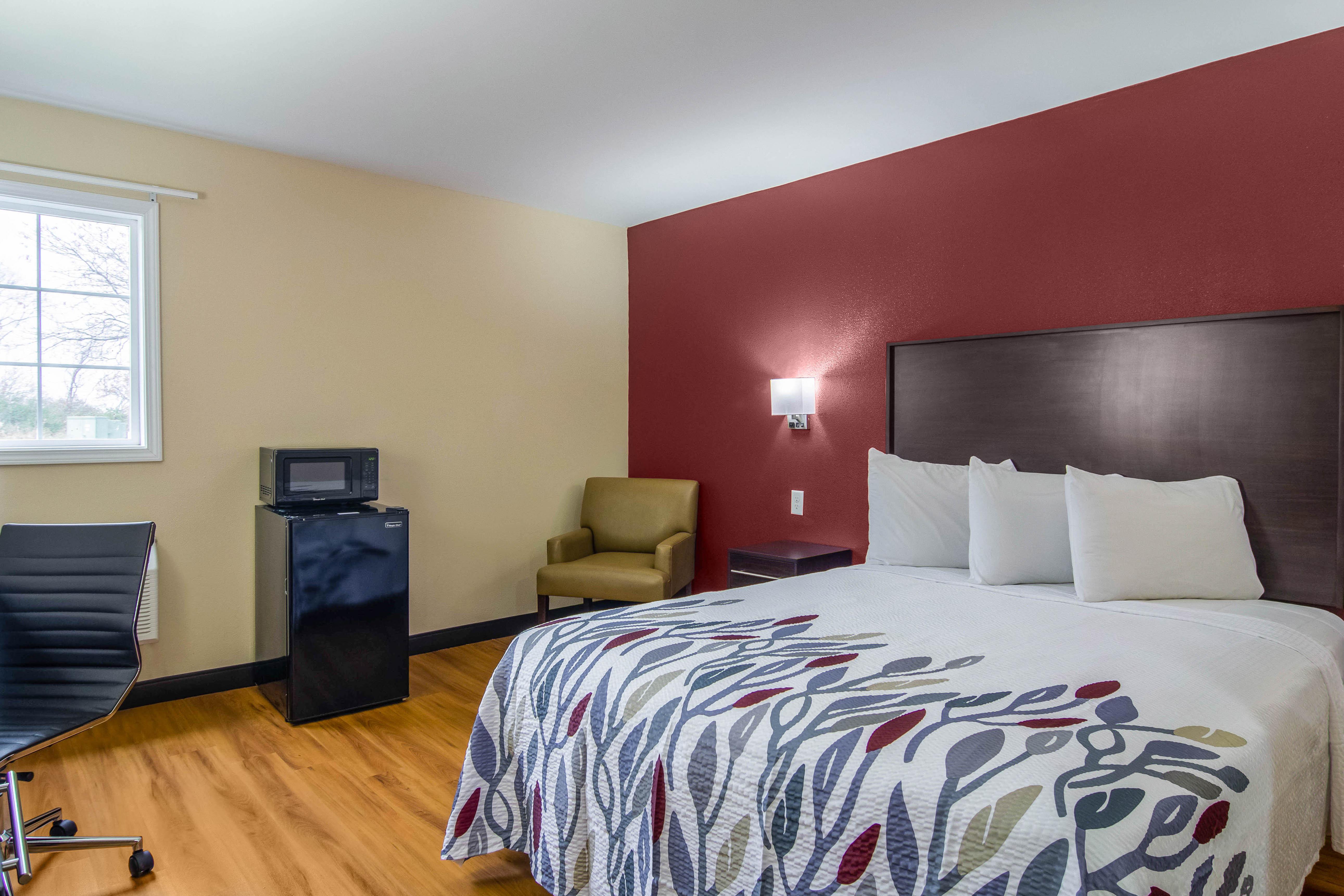 Red Roof Inn פריסברג מראה חיצוני תמונה