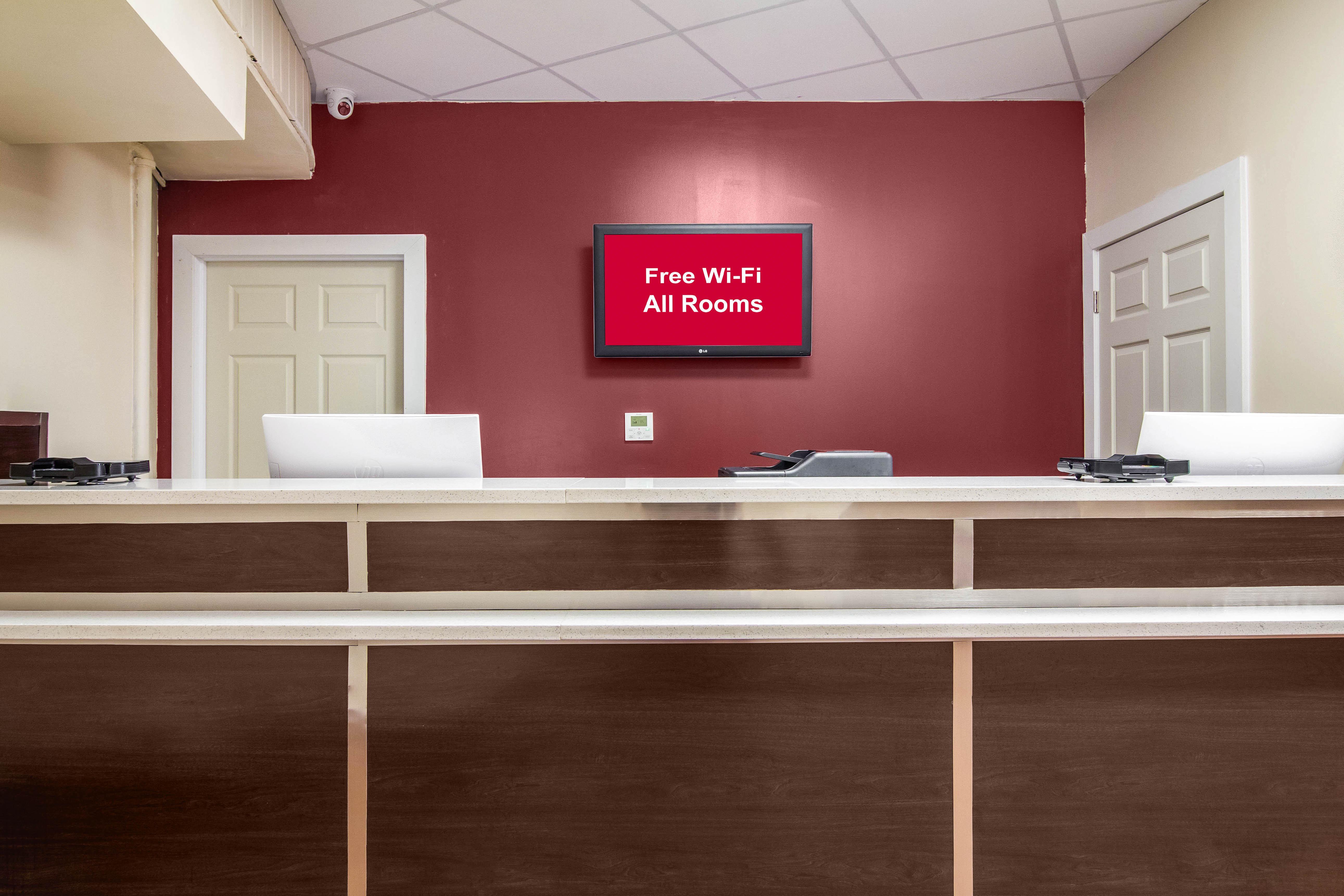 Red Roof Inn פריסברג מראה חיצוני תמונה